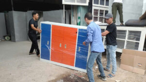 Tủ chăn màn chiếu bằng sắt